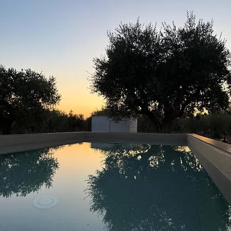 I Trulli Di Anna 住宿加早餐酒店 4*