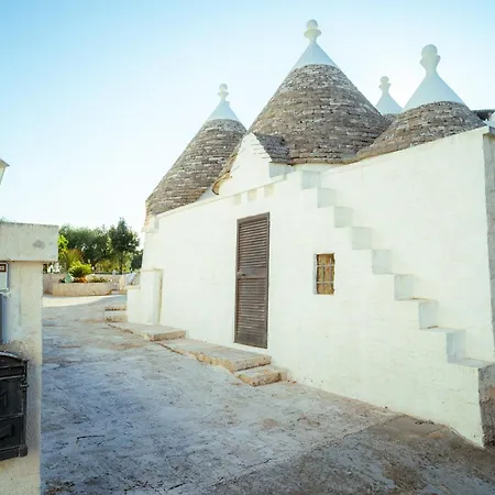 I Trulli Di Anna 4*