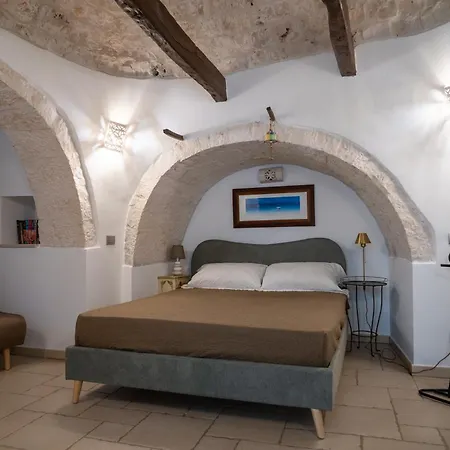 Nocleg ze śniadaniem I Trulli Di Anna 4*