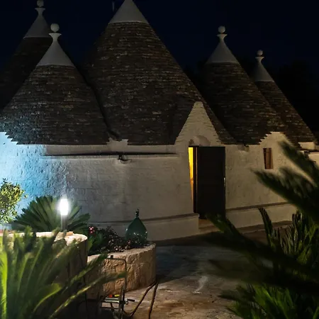 I Trulli Di Anna 4*