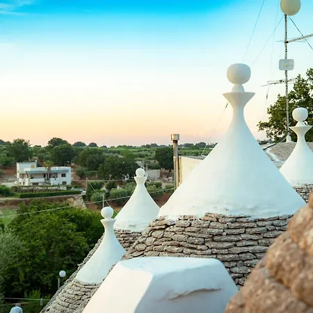 I Trulli Di Anna Nocleg ze śniadaniem 4*
