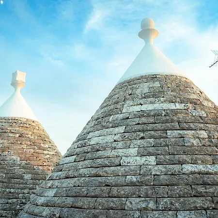 I Trulli Di Anna Locorotondo