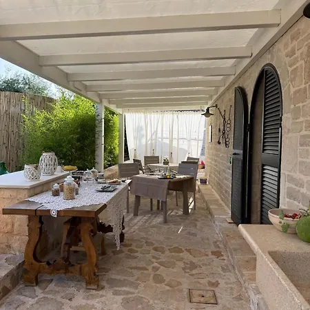 I Trulli Di Anna Nocleg ze śniadaniem